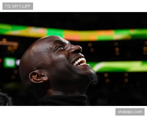 加内特低位单打效率提升，防守影响力仍领跑同位置