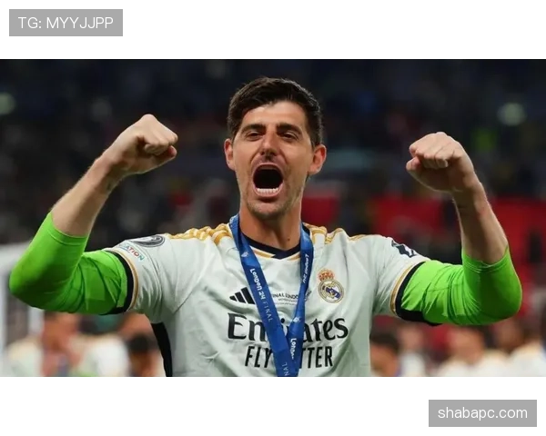 库尔图瓦与阿利松：门线扑救效率及出球组织风格对比分析