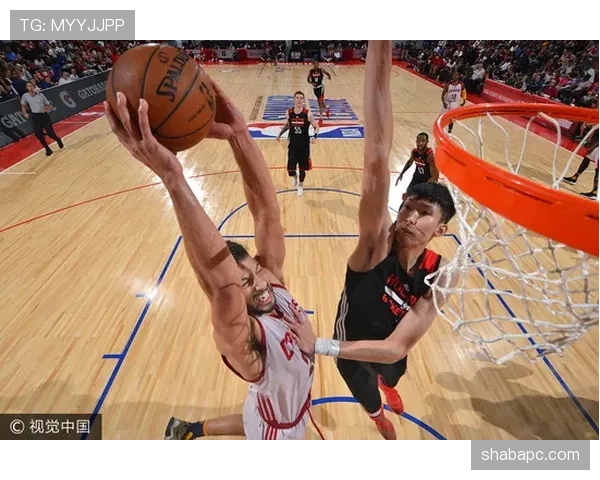 理查德森利用无球跑动拉开空间提升投篮效率明显